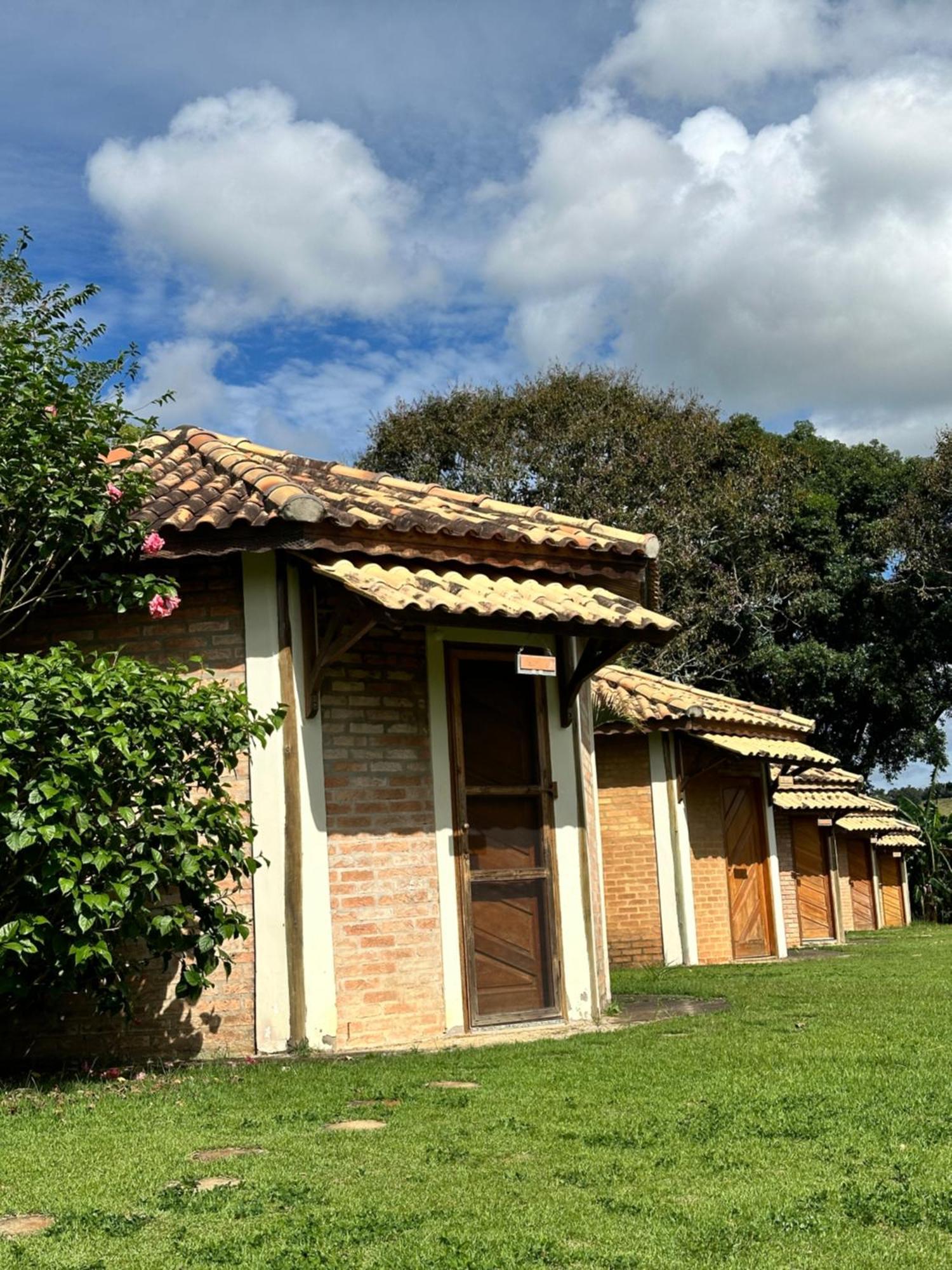 Chales Reviva Sao Sebastiao do Rio Verde Exterior foto